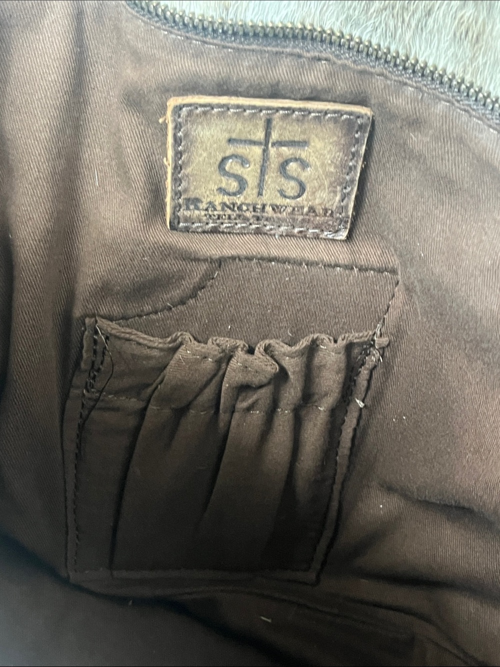 STS Ranchwear Bag - Tote Leather & cowhide Hair Fringe Tassel & Logo EUC - Picture 12 of 13